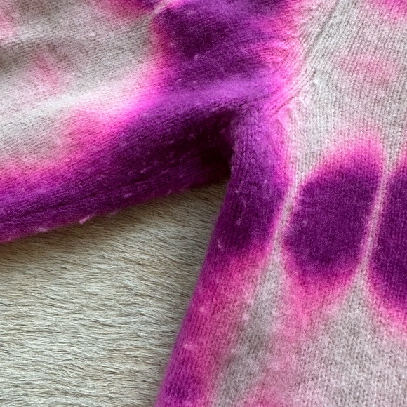 The Elder Statesman Sweater - Picture 8 of 10